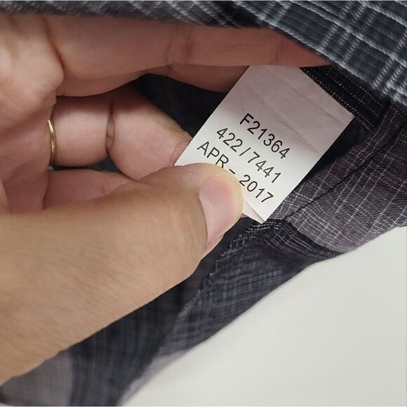 Arizona Jeans Men's Check Long Sleeve Gray Button Down Shirt Size XL New - Picture 9 of 9